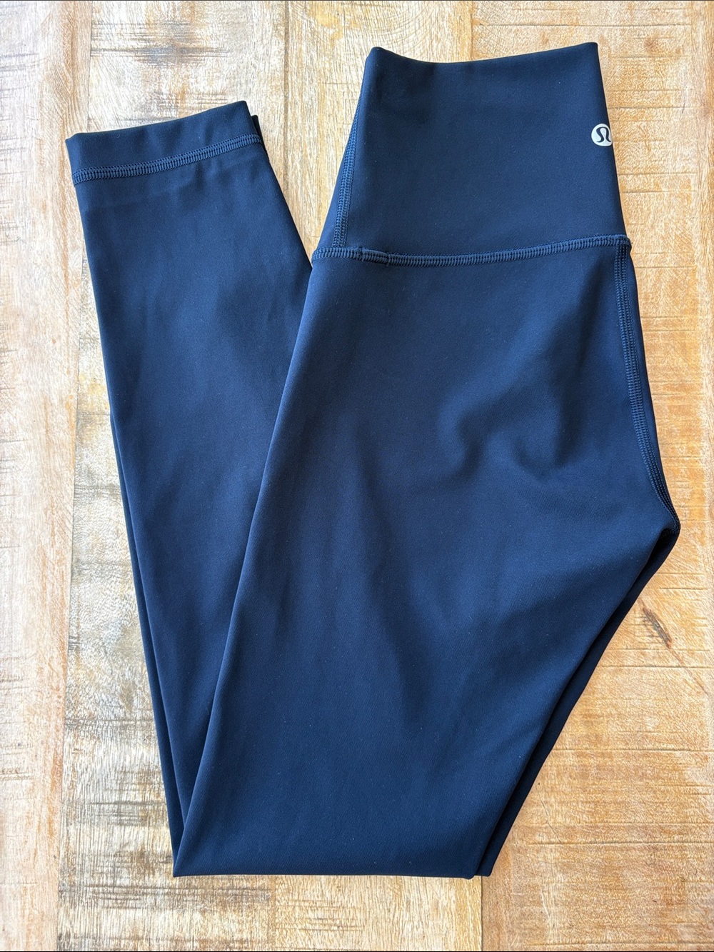 Lululemon Women’s Leggings size 2 - Picture 1 of 8